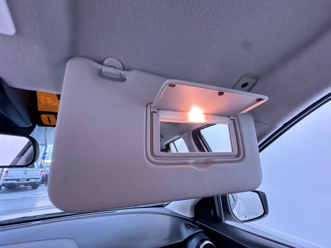 Used 2021 Nissan Kicks SV FWD image 34