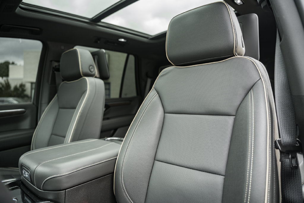 Used 2026 Chevrolet Tahoe Premier AWD/4WD image 39