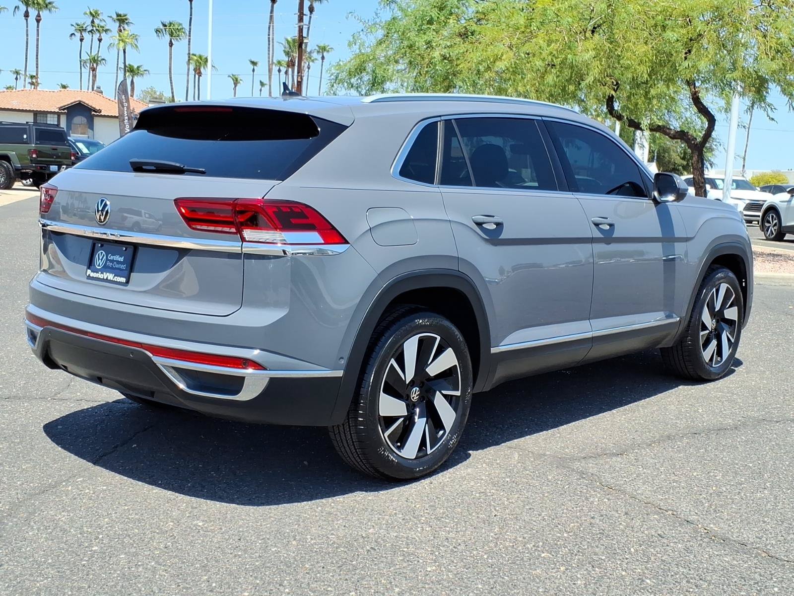 Certified 2021 Volkswagen Atlas Cross Sport SEL Premium AWD/4WD image 7