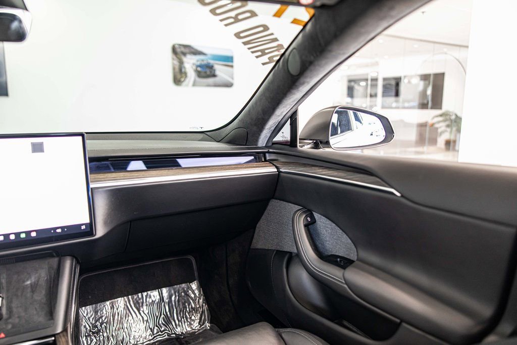 Used 2021 Tesla Model S Long Range image 34