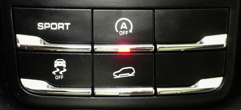 Used 2013 Porsche Cayenne S AWD/4WD image 26