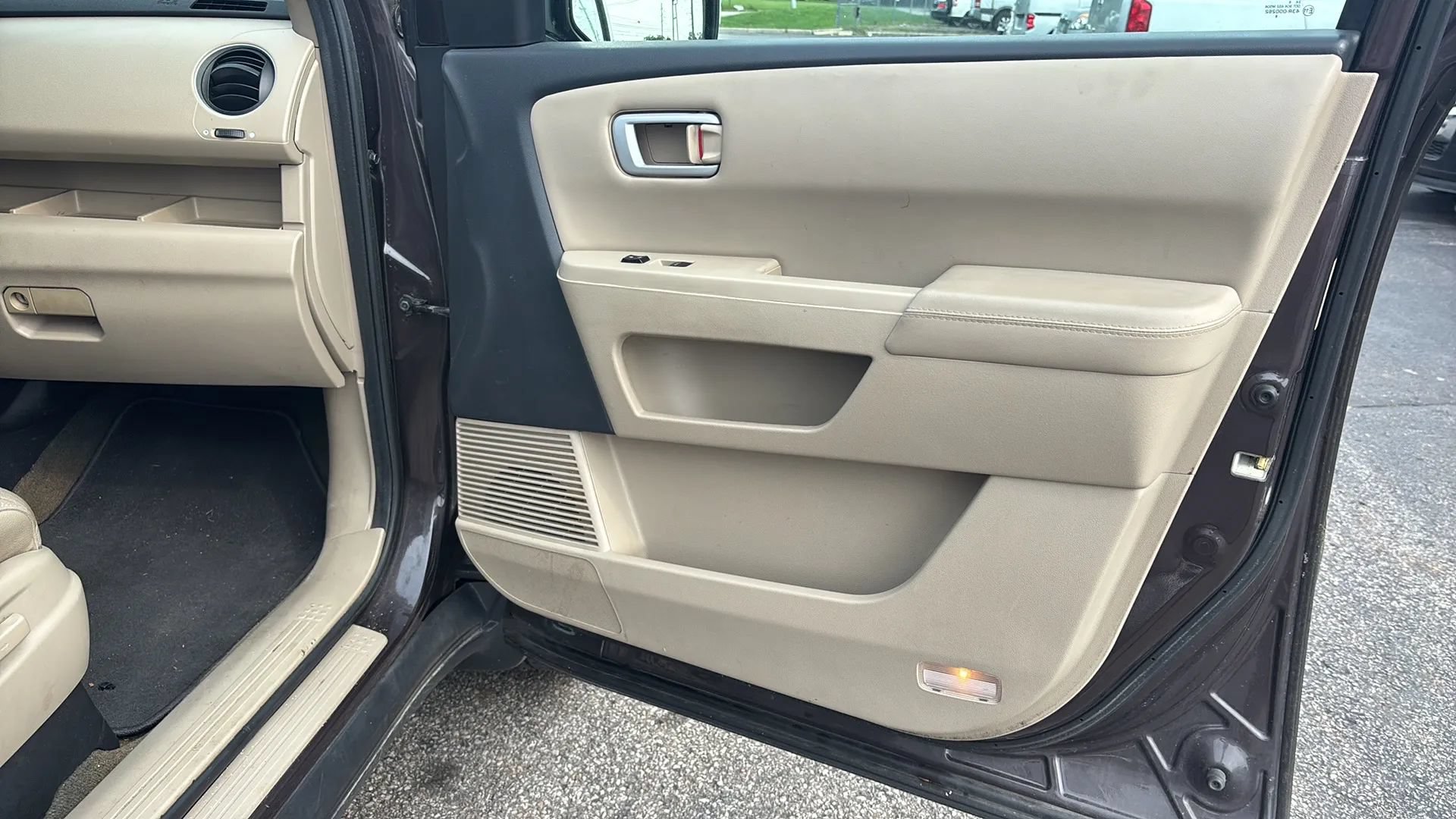 Used 2015 Honda Pilot EX-L image 17