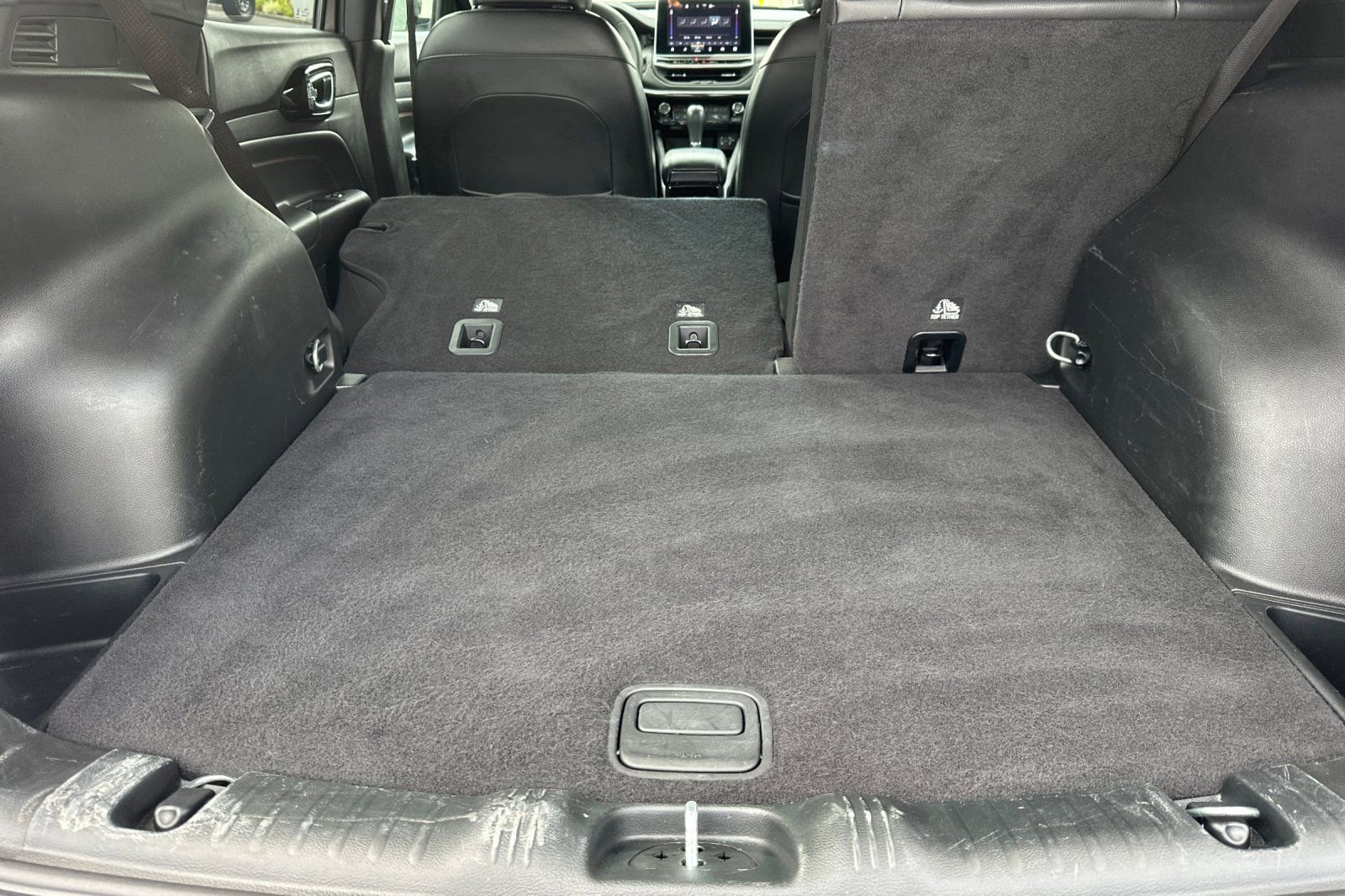 Used 2023 Jeep Compass Trailhawk image 18