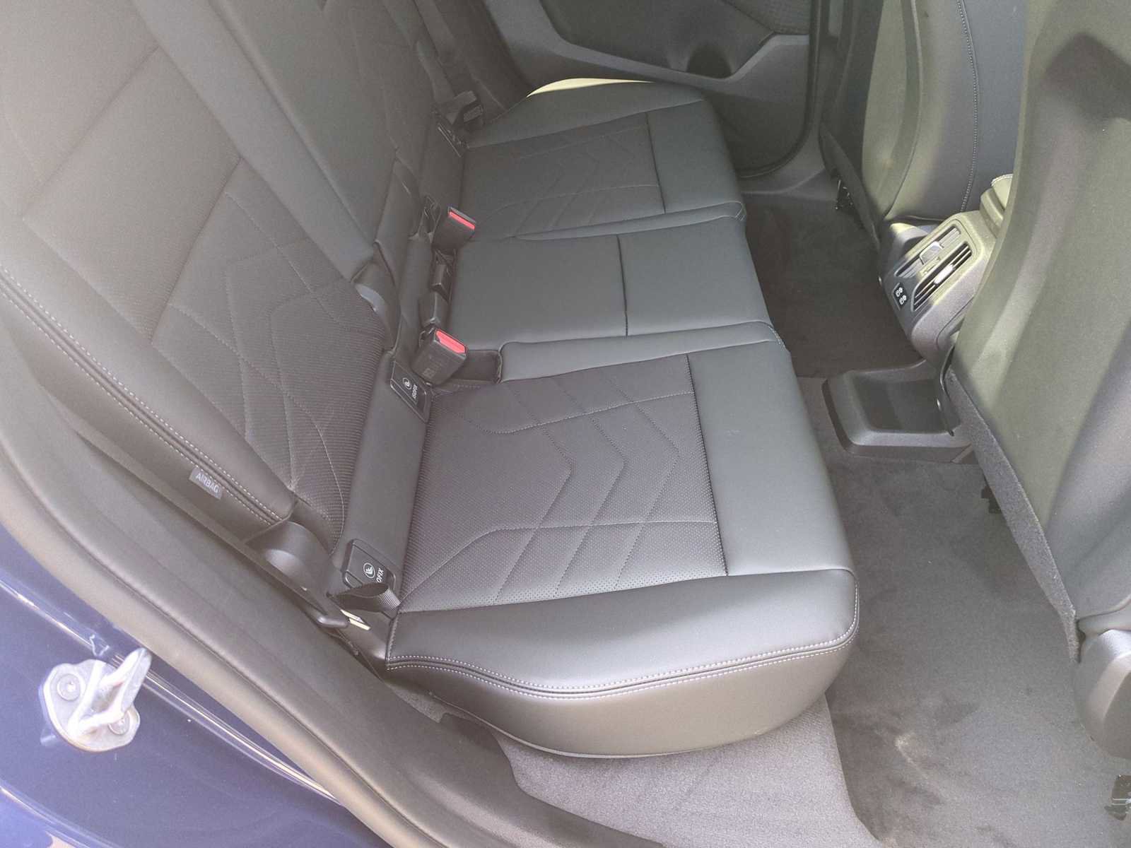 Used 2025 BMW X1 xDrive28i w/ Technology Package image 20