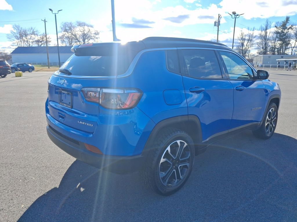 Used 2024 Jeep Compass Limited w/ Sun and Sound Group image 7