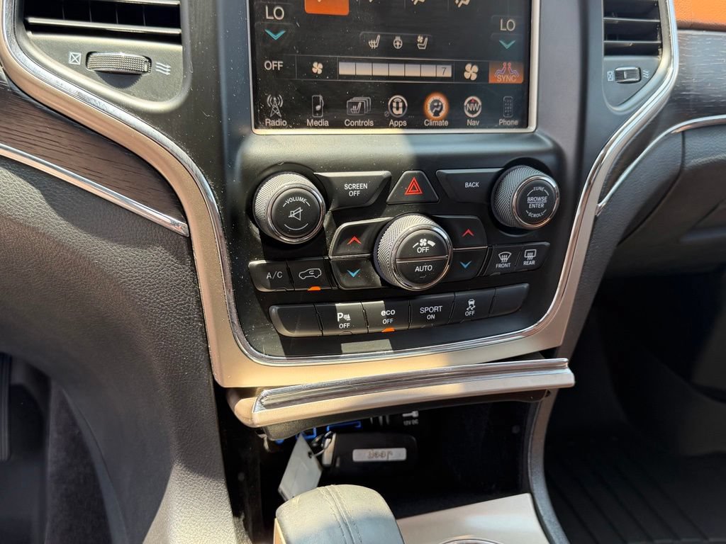 Used 2016 Jeep Grand Cherokee Summit AWD/4WD image 24