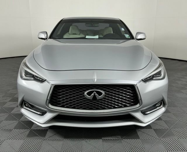 Used 2017 INFINITI Q60 3.0t Sport RWD image 3