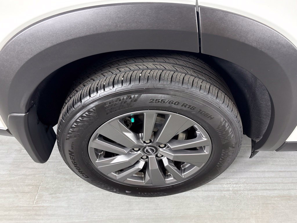 Certified 2026 Nissan Pathfinder SV FWD image 10