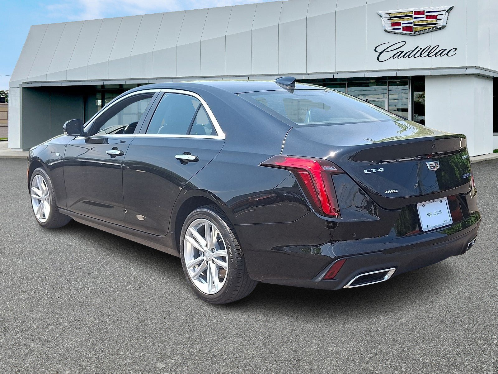 Certified 2023 Cadillac CT4 Luxury w/ Sun And Sound Package AWD/4WD image 3