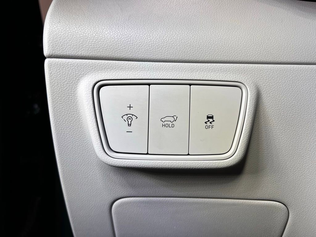 Used 2024 Hyundai Tucson Limited image 25