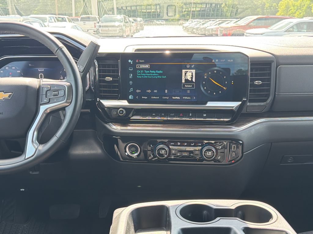 Certified 2024 Chevrolet Silverado 1500 LT AWD/4WD image 18