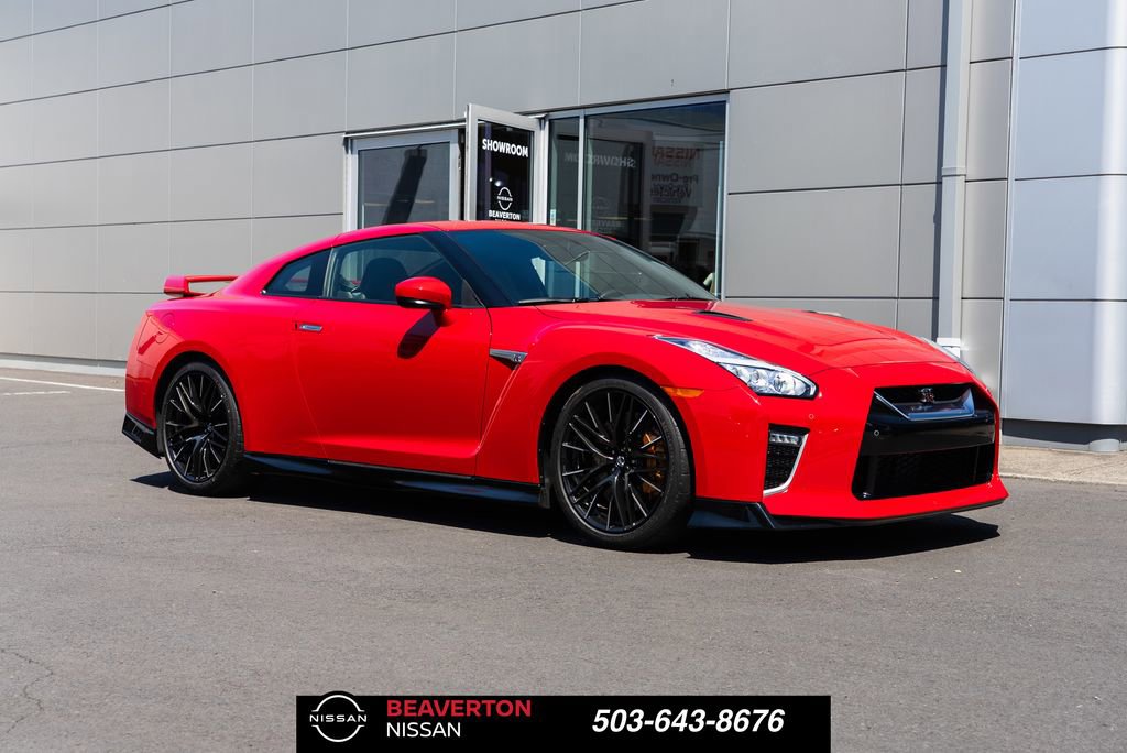 Used 2020 Nissan GT-R Premium w/ Premium Interior Package AWD/4WD image 1