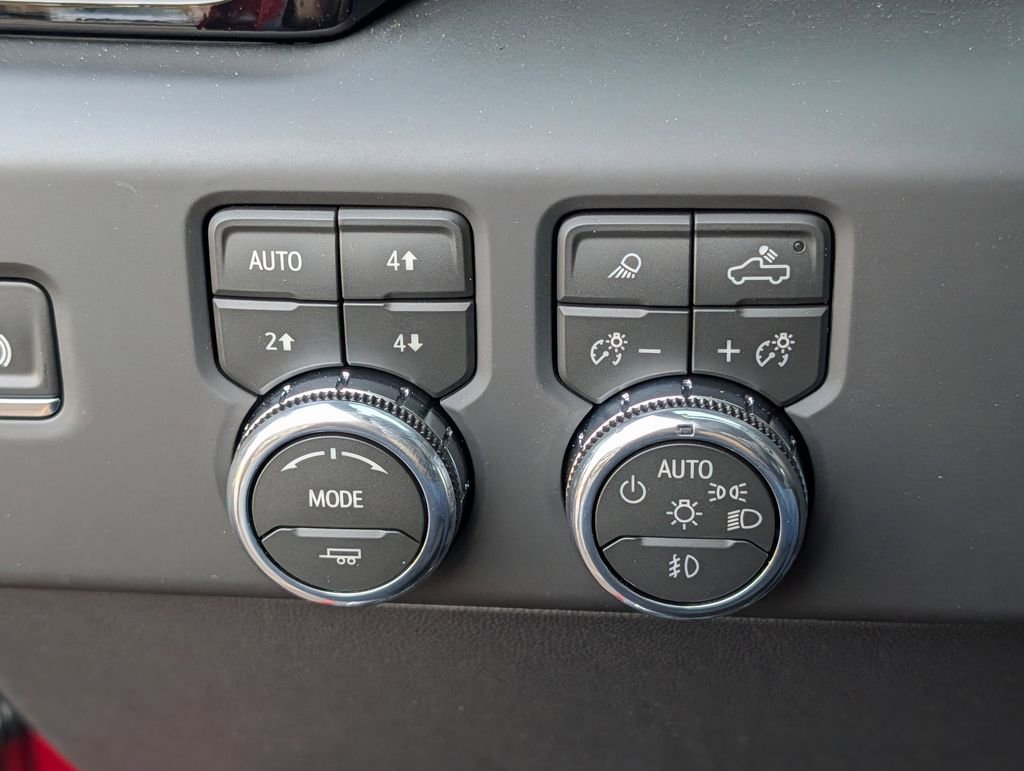 New 2026 GMC Sierra 1500 AT4 w/ Technology Package image 42