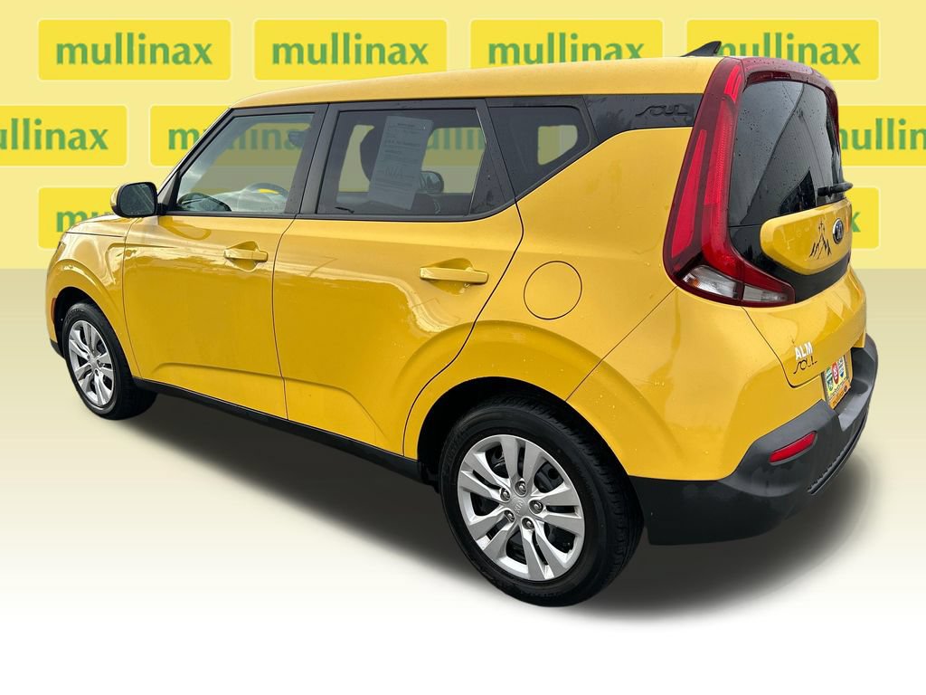 Used 2020 Kia Soul LX FWD image 10