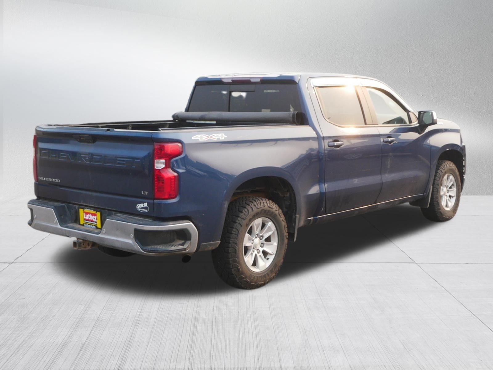 Used 2019 Chevrolet Silverado 1500 LT w/ Convenience Package AWD/4WD image 7