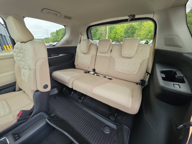 New 2026 Nissan Armada Platinum Reserve w/ Accent Package AWD/4WD image 24