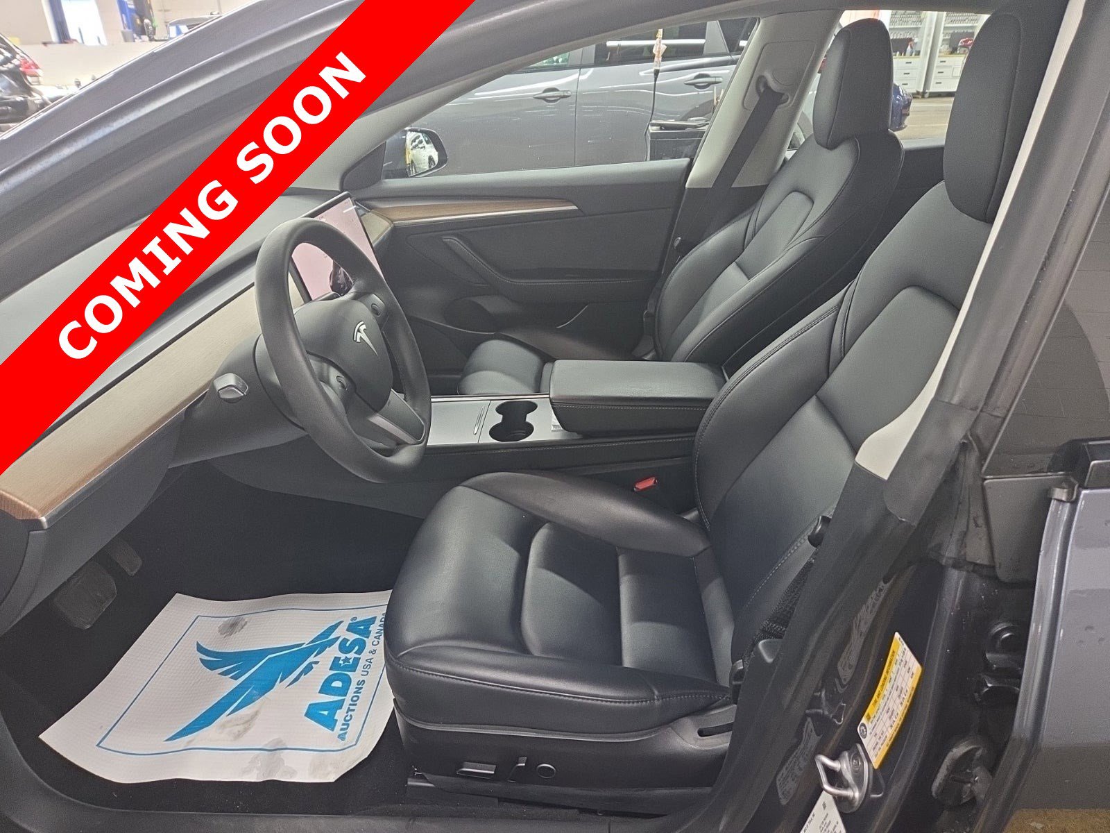 Used 2023 Tesla Model 3 Standard Range image 6