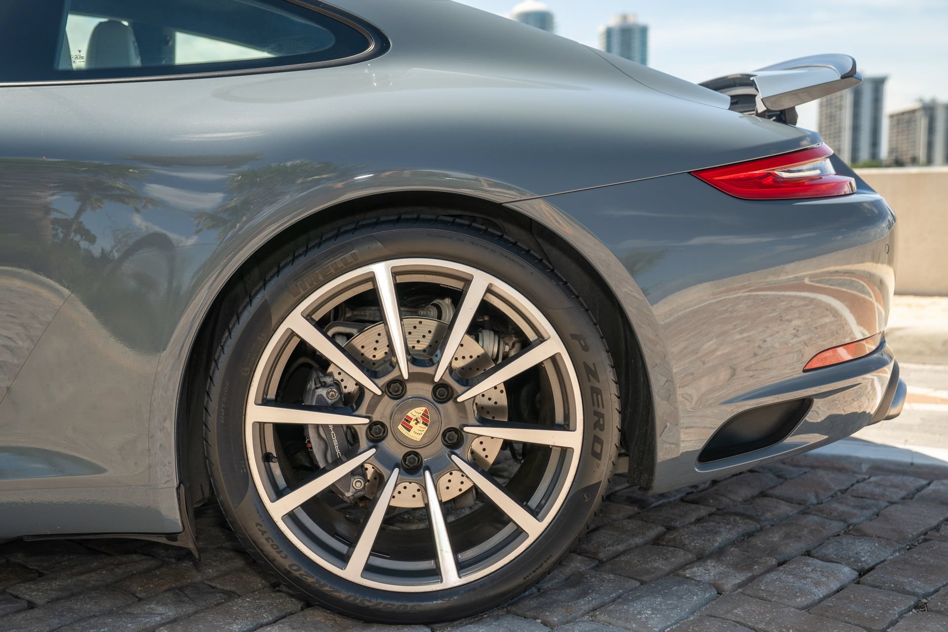 Used 2017 Porsche 911 Carrera RWD image 23