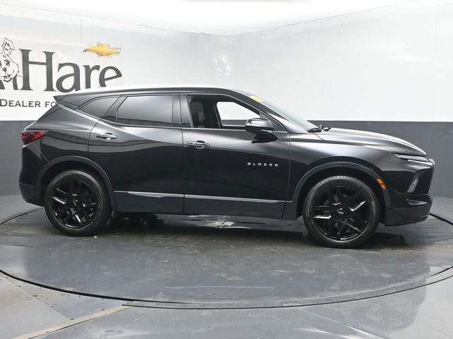 Used 2023 Chevrolet Blazer Premier w/ Driver Confidence II Package FWD image 1