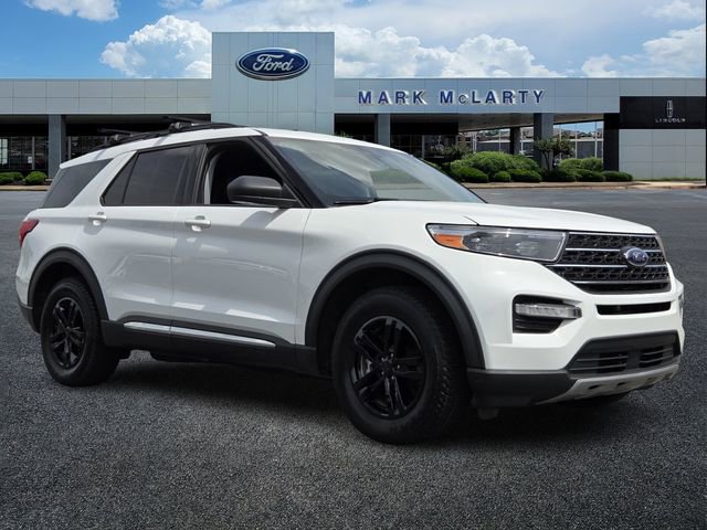 Certified 2022 Ford Explorer XLT w/ Equipment Group 202A AWD/4WD image 7