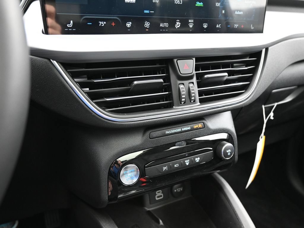 New 2024 Ford Escape SE w/ PHEV Premium Package FWD image 11