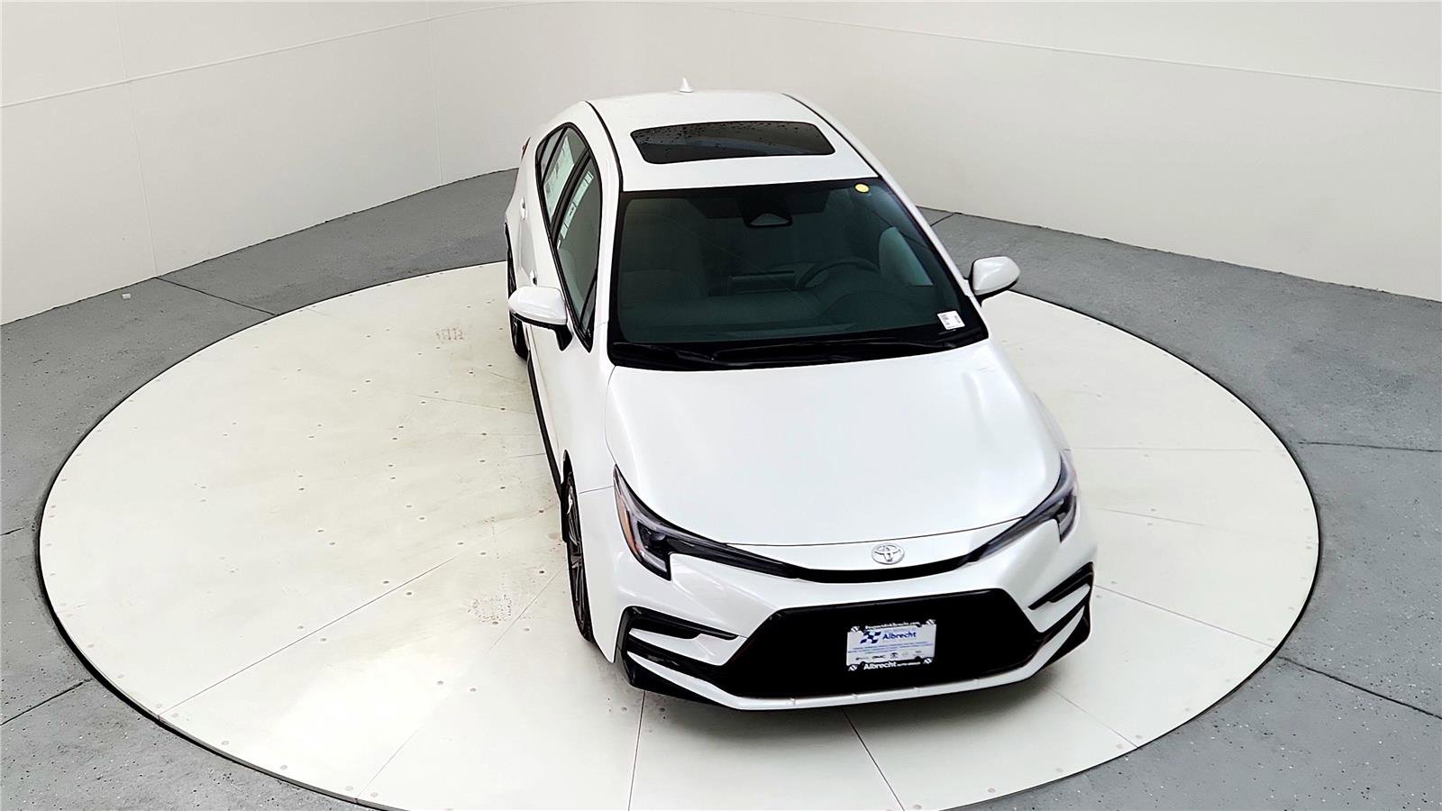 Certified 2023 Toyota Corolla SE w/ SE Premium Package image 14