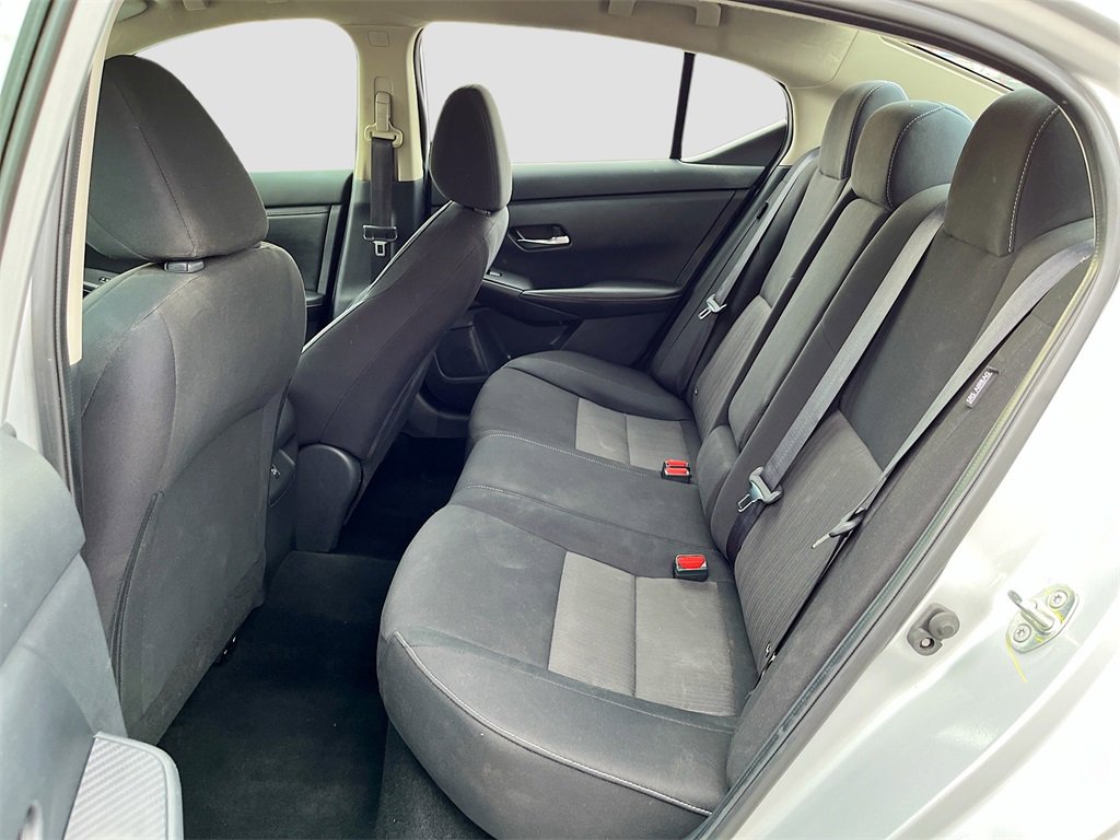 Used 2022 Nissan Sentra SV image 24