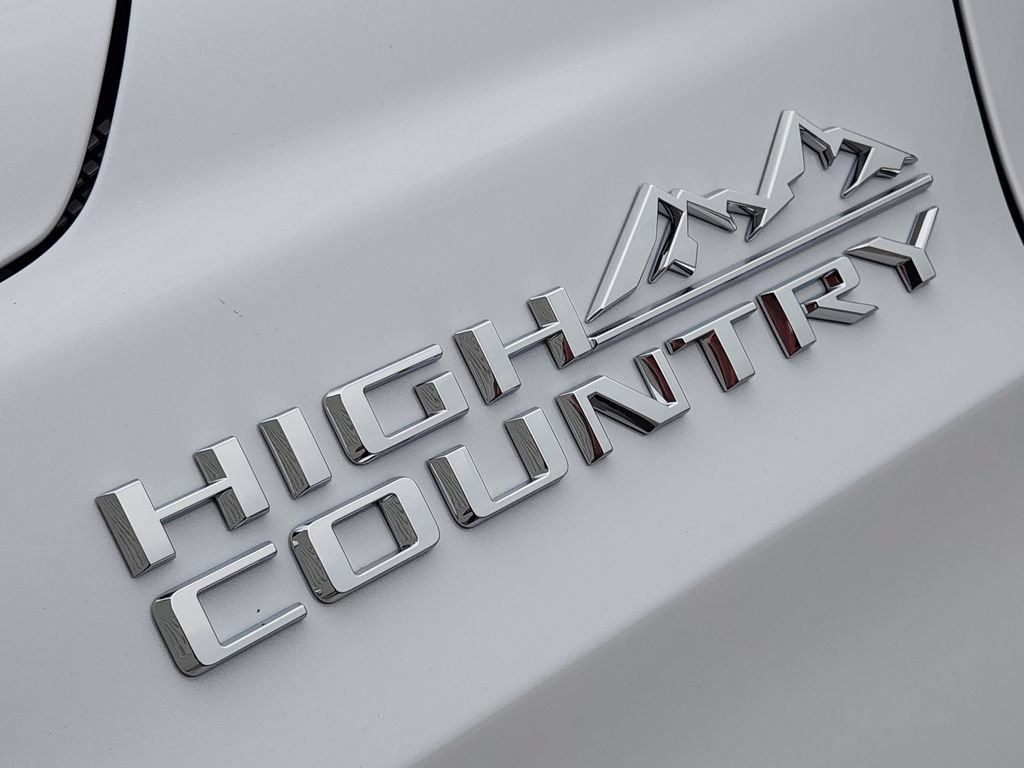 New 2026 Chevrolet Tahoe High Country AWD/4WD image 7