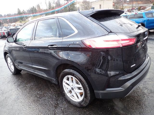 Certified 2024 Ford Edge SEL w/ Convenience Package AWD/4WD image 5