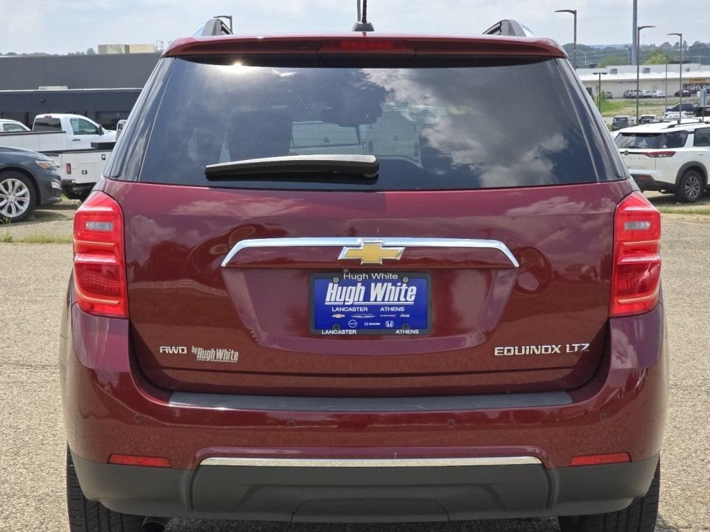 Used 2016 Chevrolet Equinox LTZ w/ Enhanced Convenience Package AWD/4WD image 18
