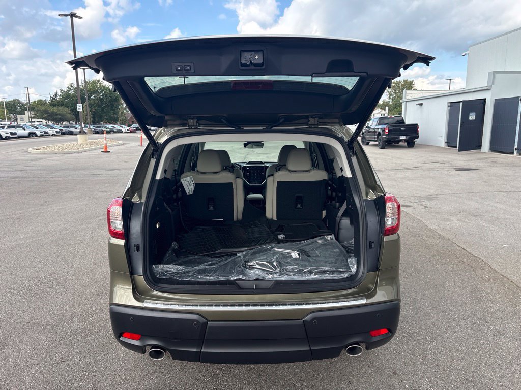 New 2027 Subaru Ascent Limited AWD/4WD image 8