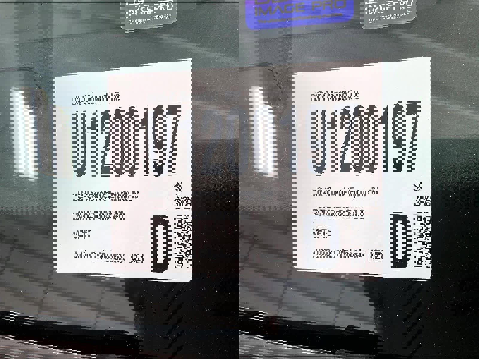 Used 2024 Chevrolet Equinox EV LT image 36