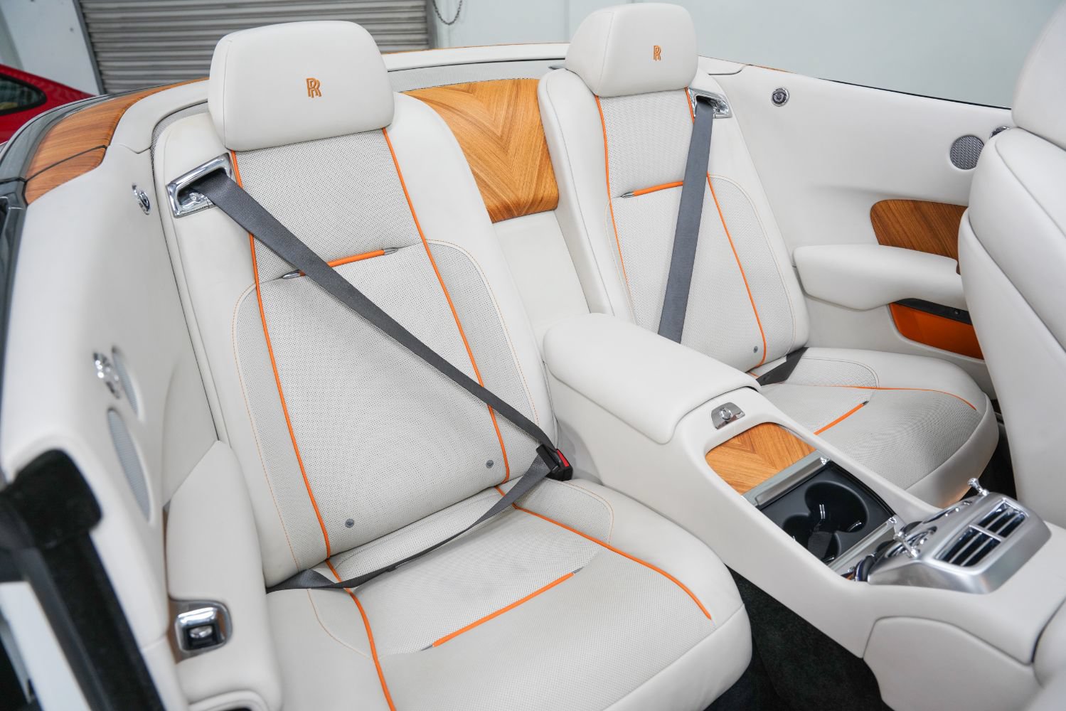 Used 2017 Rolls-Royce Dawn RWD image 31