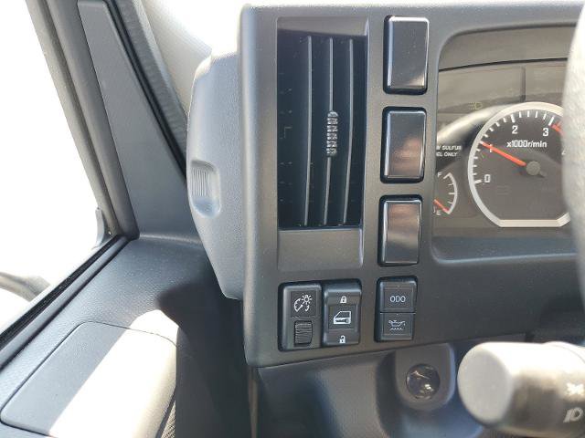 New 2023 Chevrolet Low Cab Forward 5500XD image 18