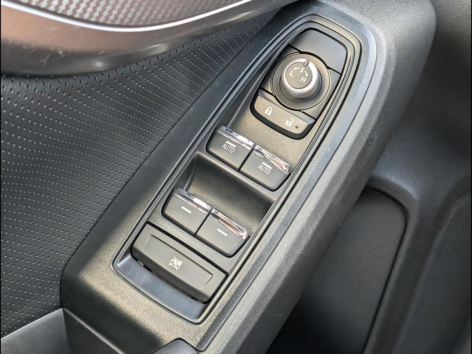 Used 2023 Subaru Crosstrek 2.5i Limited w/ Popular Package #3 AWD/4WD image 24