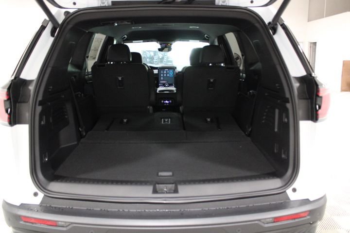 New 2025 GMC Acadia AT4 w/ Super Cruise Package image 47