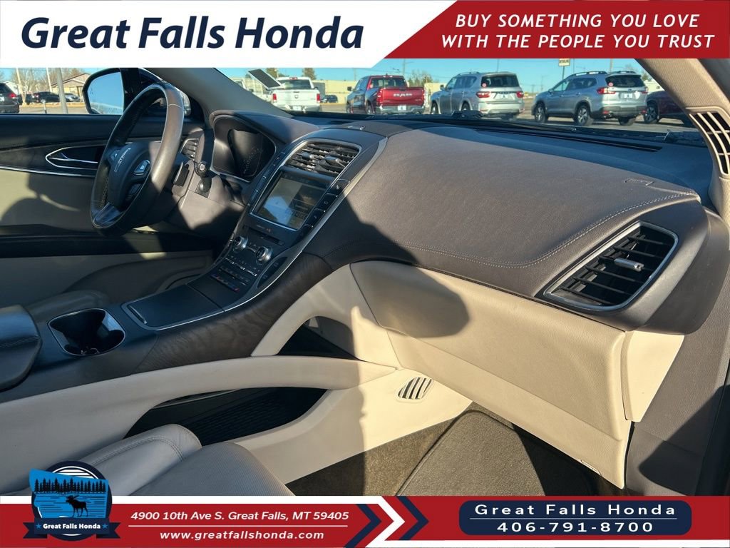 Used 2017 Lincoln MKX Reserve w/ Driver Assistance Package image 30