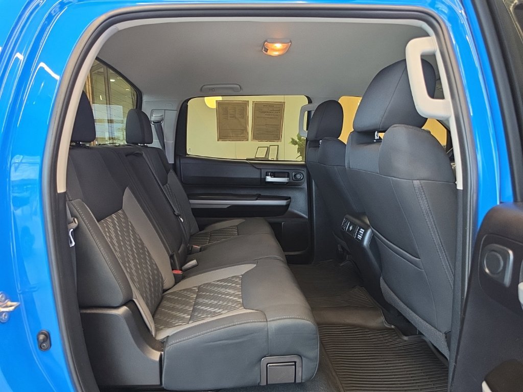 Used 2020 Toyota Tundra SR5 w/ SR5 Upgrade Package RWD image 50