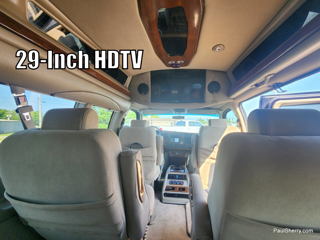 Used 2015 Chevrolet Express 2500 RWD image 45