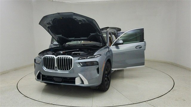 Used 2026 BMW X7 xDrive40i image 74