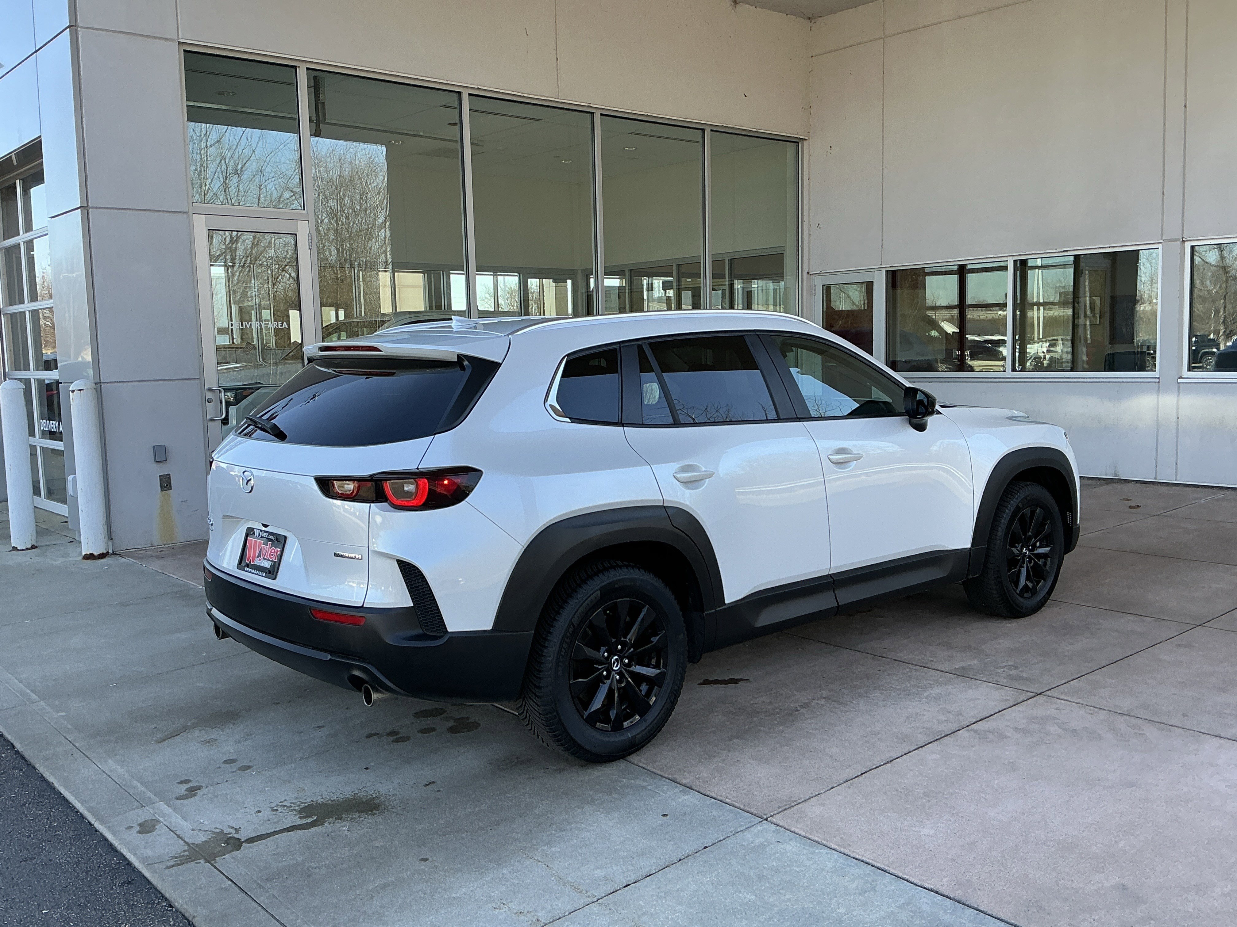 Used 2024 MAZDA CX-50 AWD 2.5 S w/ Weather Package image 22