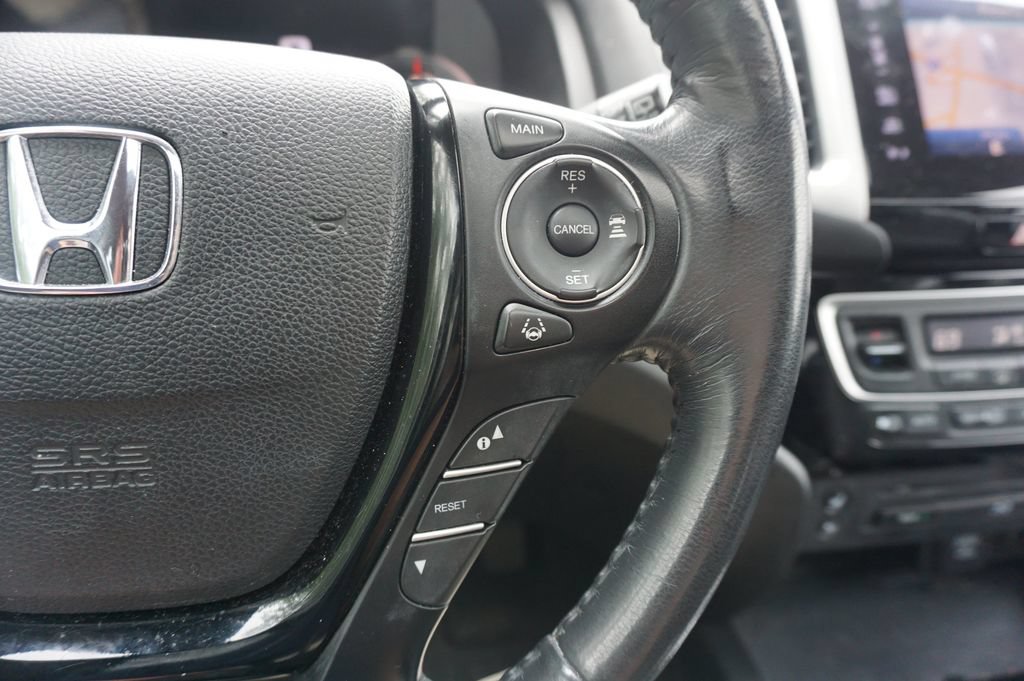 Used 2017 Honda Pilot Elite image 8