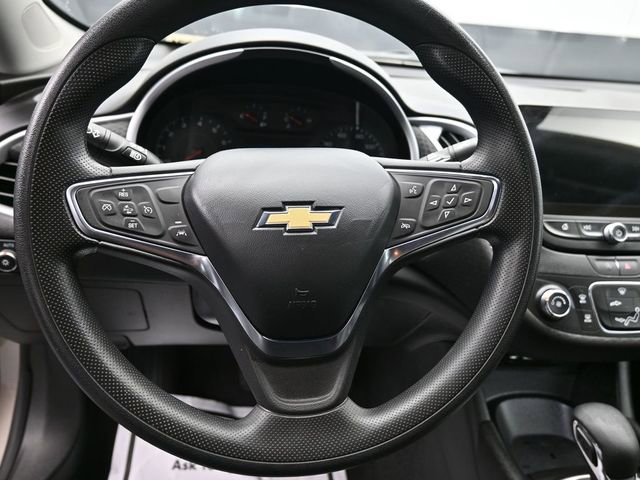 Used 2023 Chevrolet Malibu LS image 37