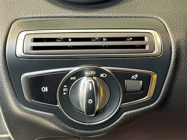 Certified 2021 Mercedes-Benz C 300 4MATIC Sedan image 10