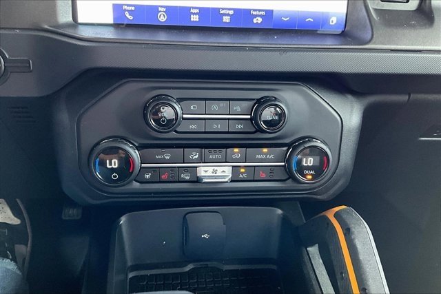 Used 2024 Ford Bronco Badlands image 15