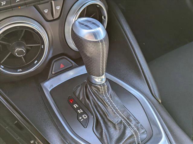Used 2018 Chevrolet Camaro SS image 12