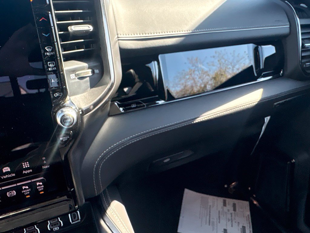 New 2027 RAM 3500 Limited AWD/4WD image 40