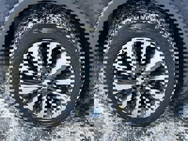 Used 2021 Buick Encore Preferred image 20