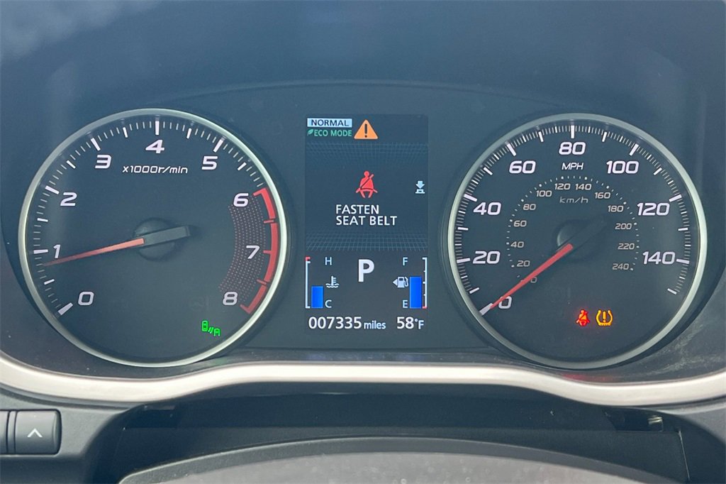 Used 2025 Mitsubishi Eclipse Cross Black Edition image 29