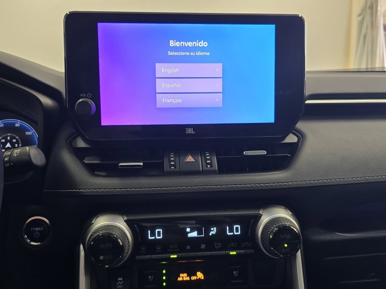 Used 2023 Toyota RAV4 Limited AWD/4WD image 31